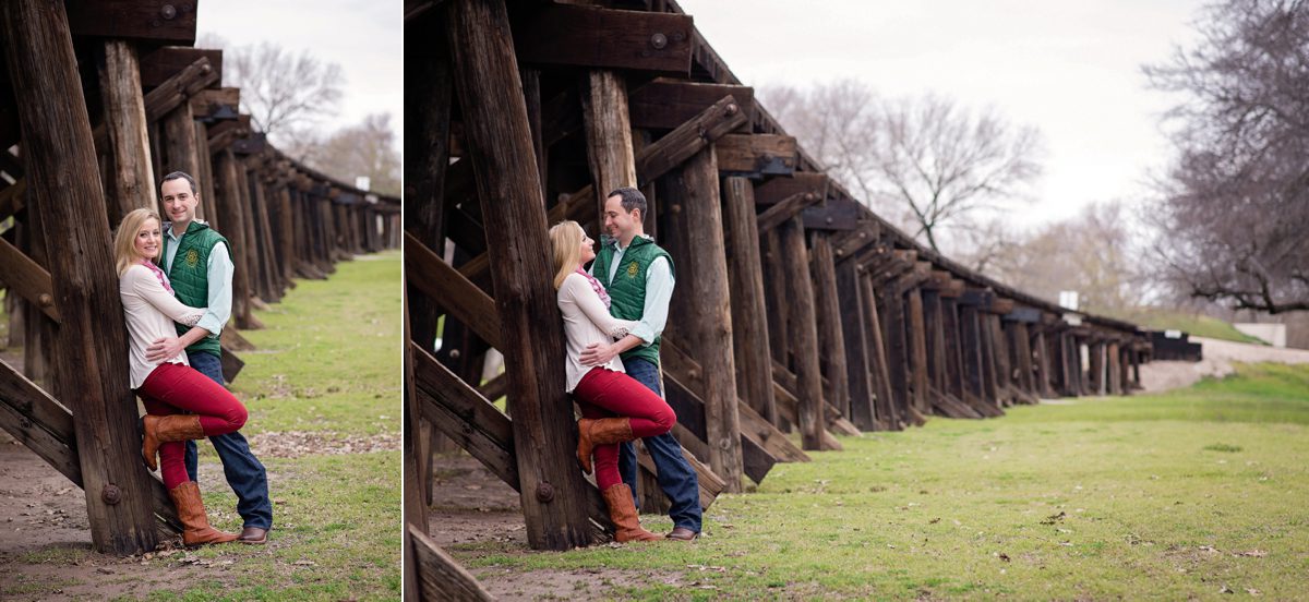 fort-worth-trinity-park-engagement-session--photos-vanja-d-photography-095