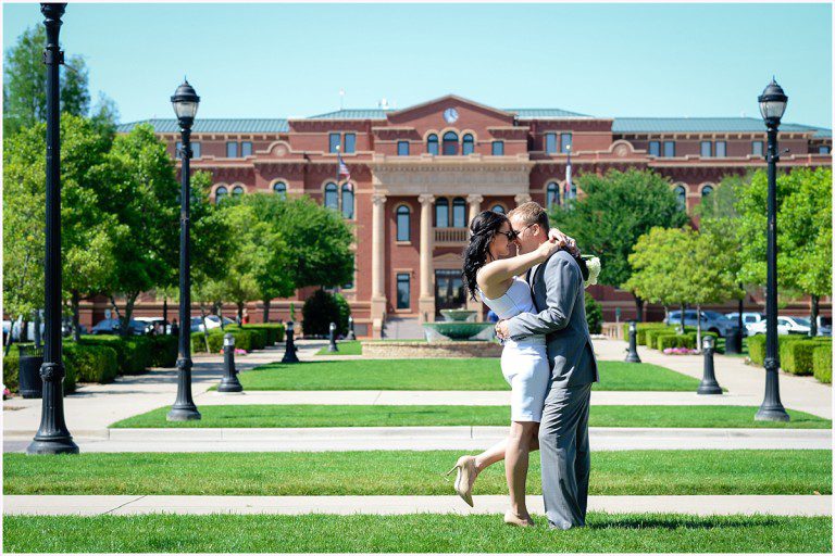 FORT WORTH WEDDING PHOTOGRAPHER SOUTHLAKE TOWN HALL COURTHOUSE